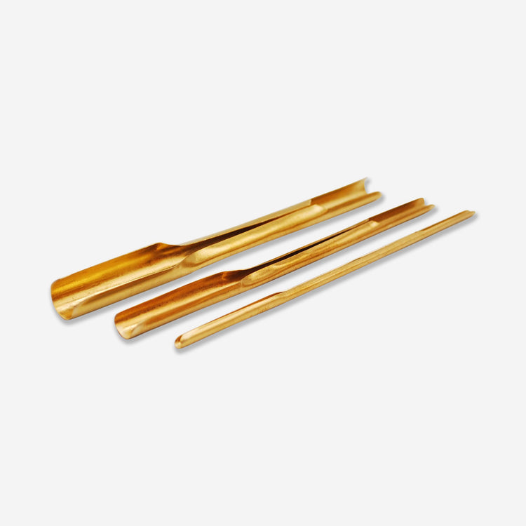 Brass Double ended hole cutter comes in a three piece set and are used for making easy and clean holes in your leather hard work.