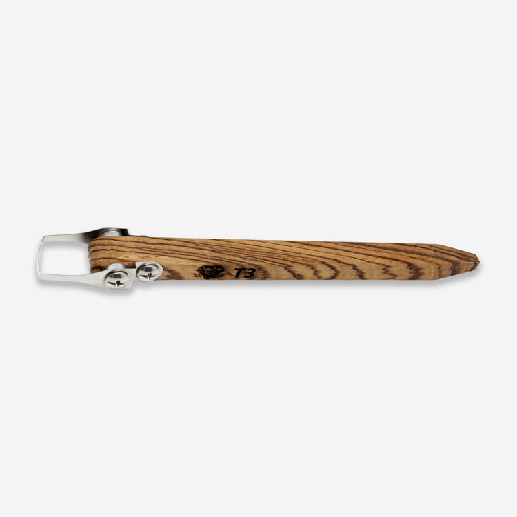 T3 features a slanted tip that is great for flat cuts or getting in foot corners