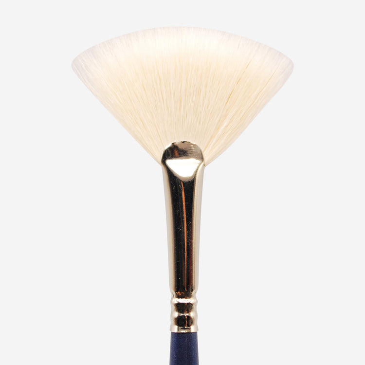 Mayco - #4 Soft Fan Brush - CB604