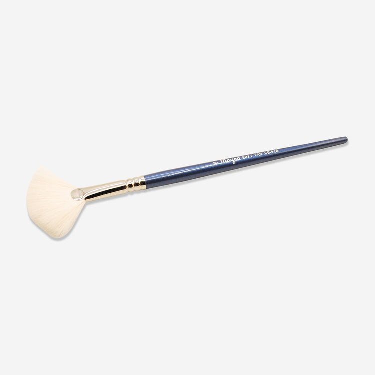 The Mayco #8 is a soft, fan shaped, loose structured hairs are great for blending glazes, smoothing out drips and softening edges.