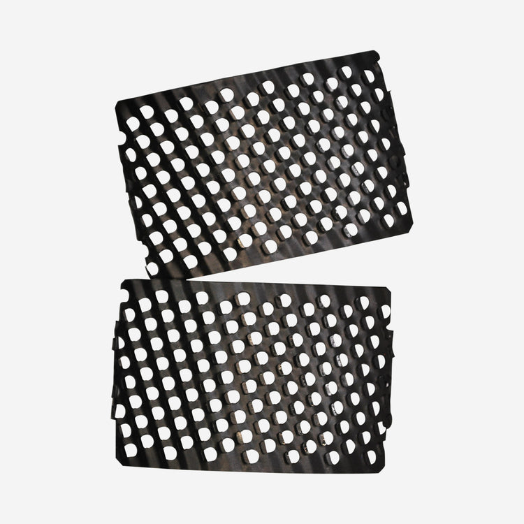 Replacement blades made specifically to fit the Mudtools Small Shredder. Package comes with 2 replacement blades.