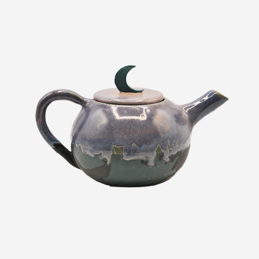 Teapot by Zeima Kassahun