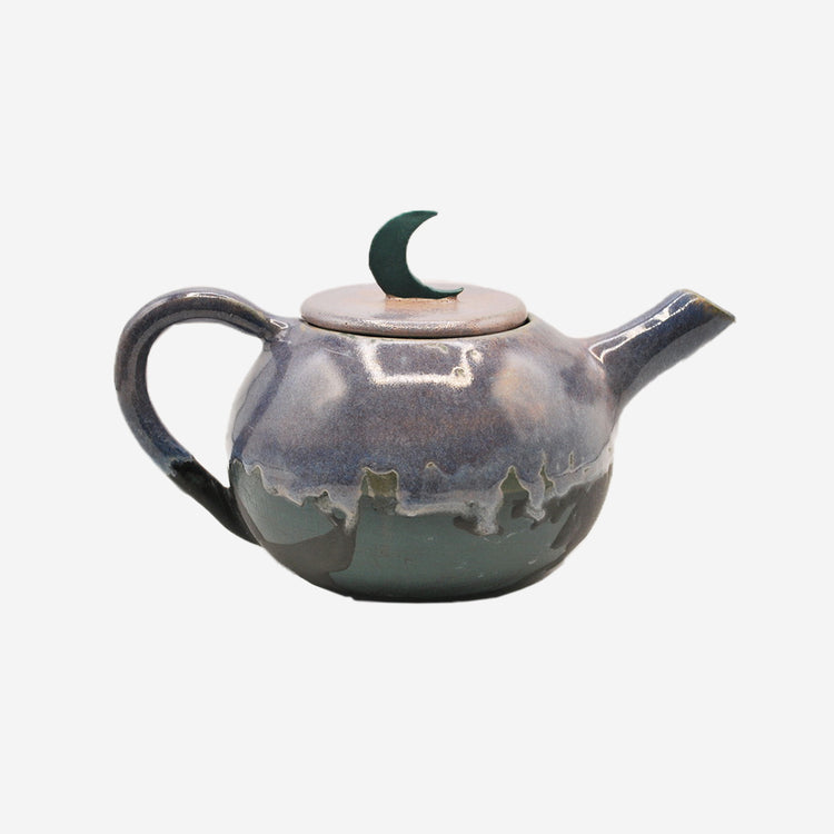 Teapot by Zeima Kassahun